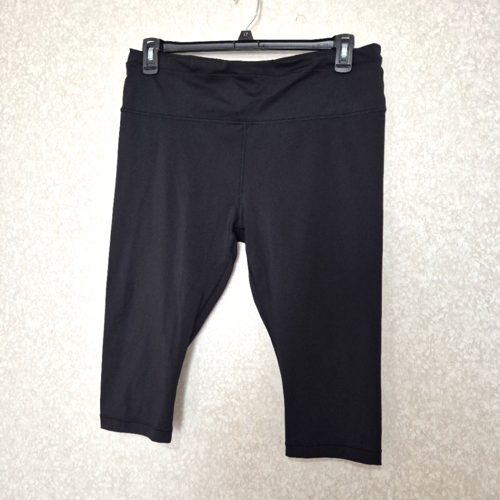 Athleta Black Cropped Leggings Stretchy Athletic Wear..SIZE:XL - Picture 3 of 11